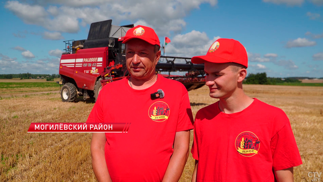 Девятая жатва на двоих! Профсоюзы вручили награду семейному экипажу Данильченко-4