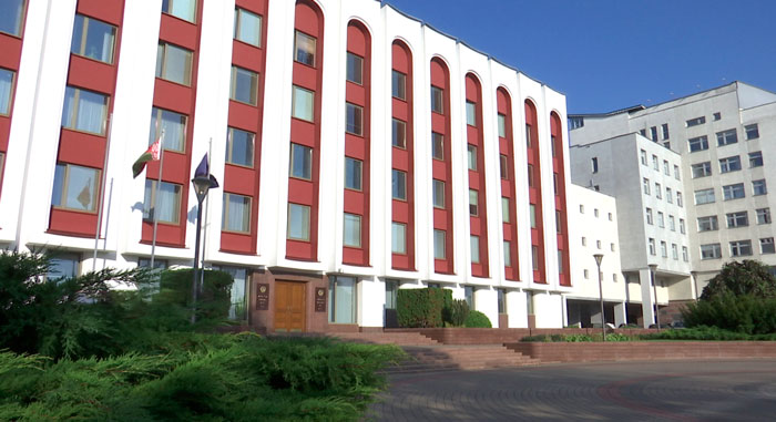 МИД напомнил правила пересечения границы для белорусов с двойным гражданством МИД напомнил правила пересечения границы для белорусов с двойным гражданством