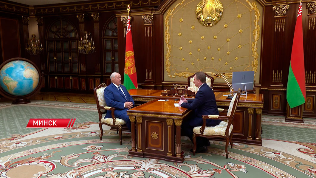 Александр Лукашенко принял с докладом премьер-министра Беларуси-2 Александр Лукашенко принял с докладом премьер-министра Беларуси-2