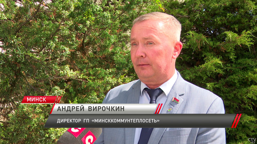 В Минске опробовали технологию врезки в трубопровод без отключения воды-4