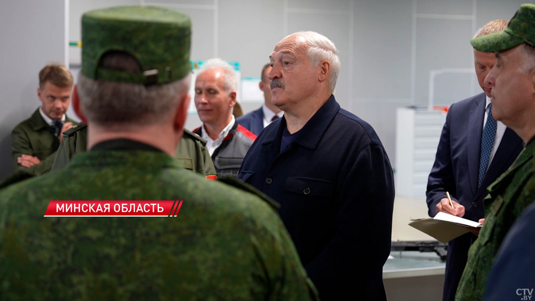 Президент потребовал не жалеть денег на развитие отечественного ВПК-6