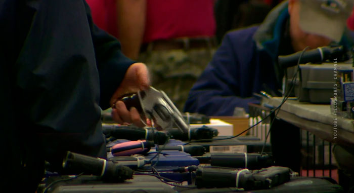 Минюст США разрешит возвращать право на ношение оружия