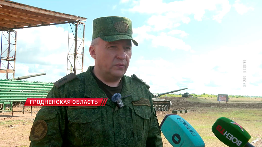 Министр обороны оценил действия экипажей танков Т-72 на Гожском полигоне-4