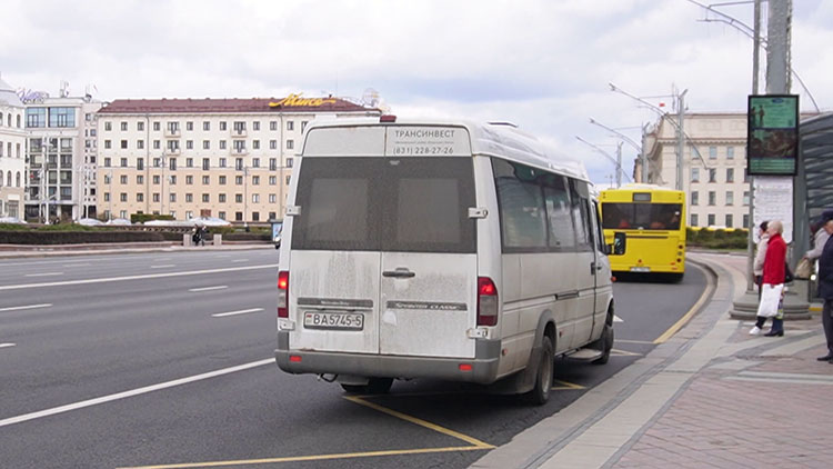 Транспортный комплекс Беларуси заготовит более 250 тыс. тонн противогололедных материалов к зиме