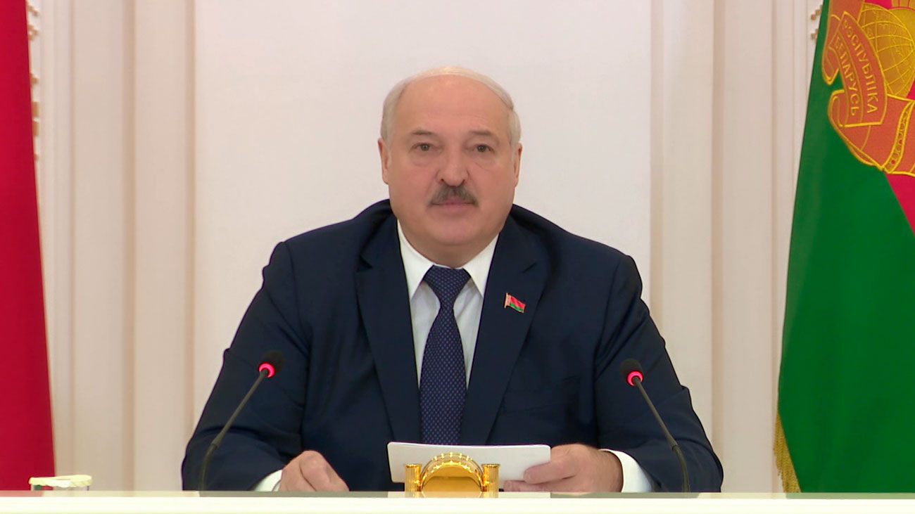 Лукашенко о ВНС: вместе можно преодолеть любые препятствия, найти выход из самой сложной ситуации Лукашенко о ВНС: вместе можно преодолеть любые препятствия, найти выход из самой сложной ситуации