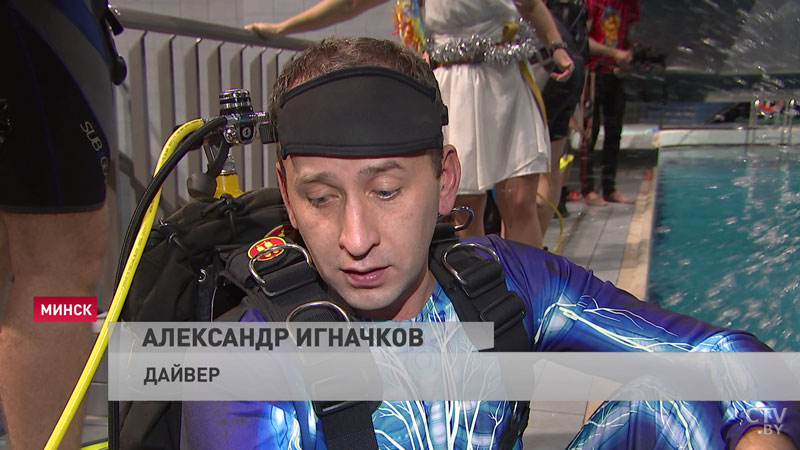 Ёлочка, Дед Мороз и даже сани. Минские дайверы встретили Новый год под водой-10