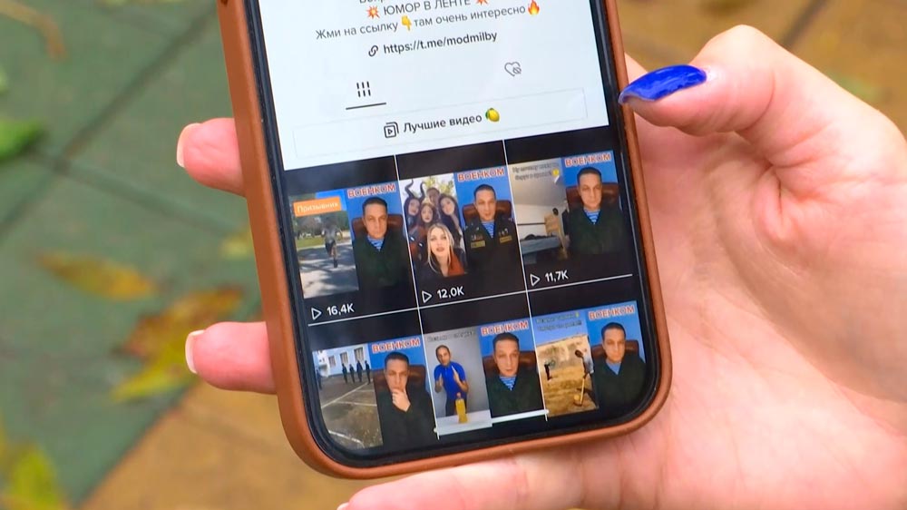 «А давай-ка я тебя в армию отправлю». Посмотрите, какие видео в Tik-Tok снимает военком из Витебской области
