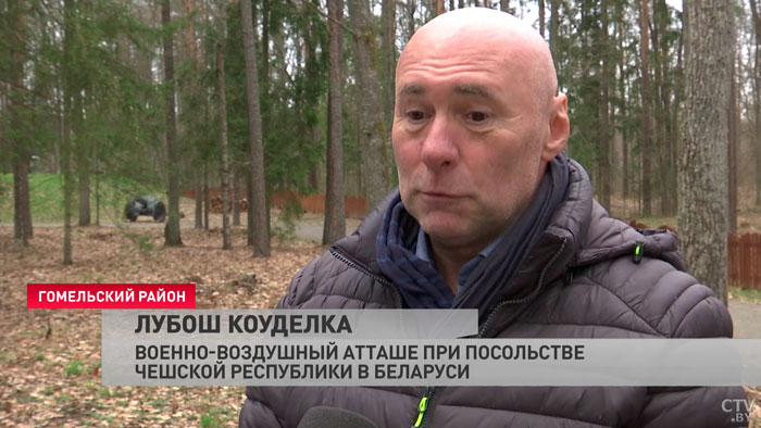 Военные атташе 11-ти стран посетили Гомельскую область. Побывали на месте гибели белорусов в годы войны-9