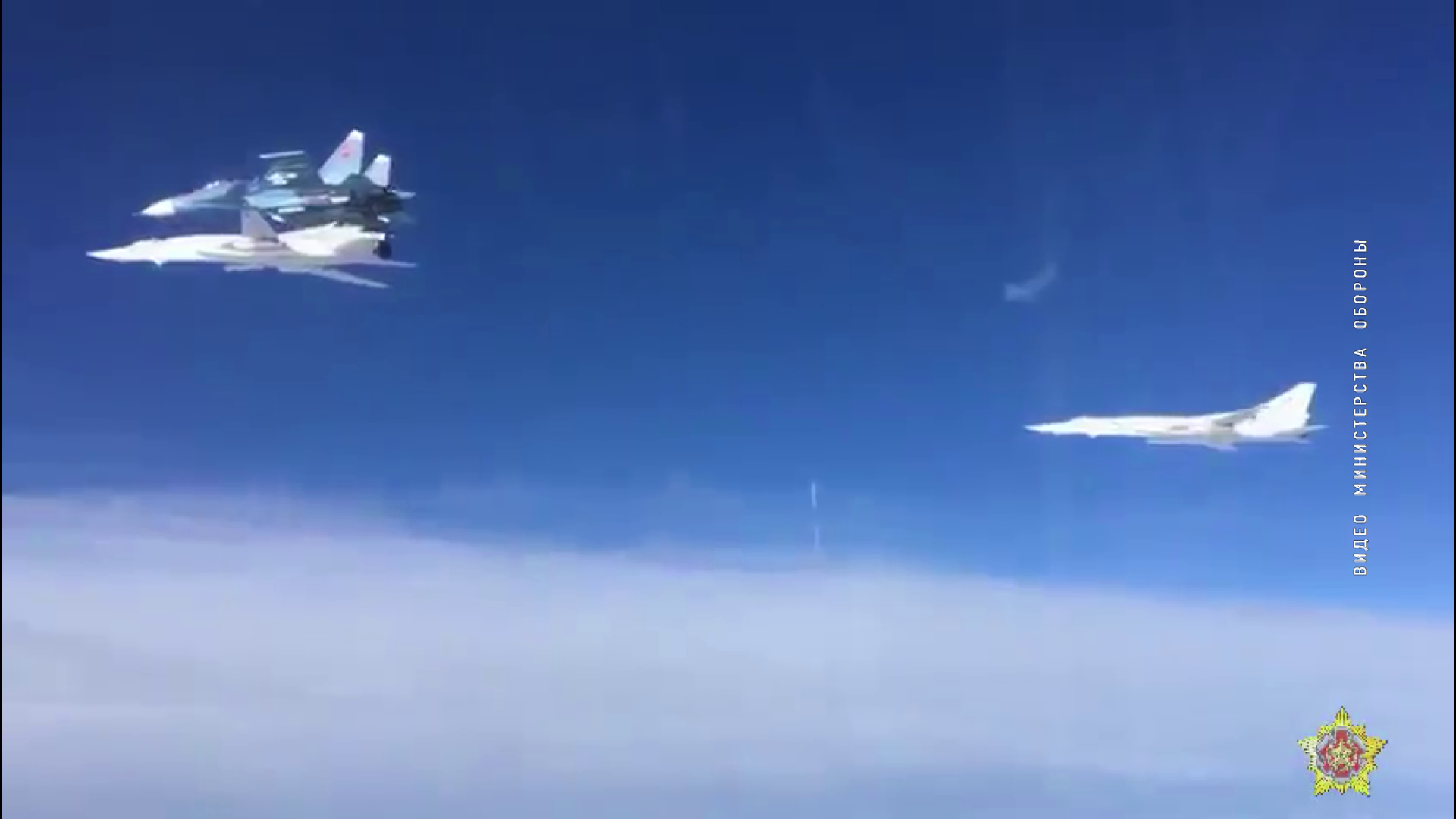Военные лётчики Беларуси и России патрулируют воздушные границы Союзного государства-1