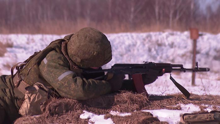 «Поставлена задача на уничтожению вооружённого формирования». В Витебской области прошли учения с боевой стрельбой