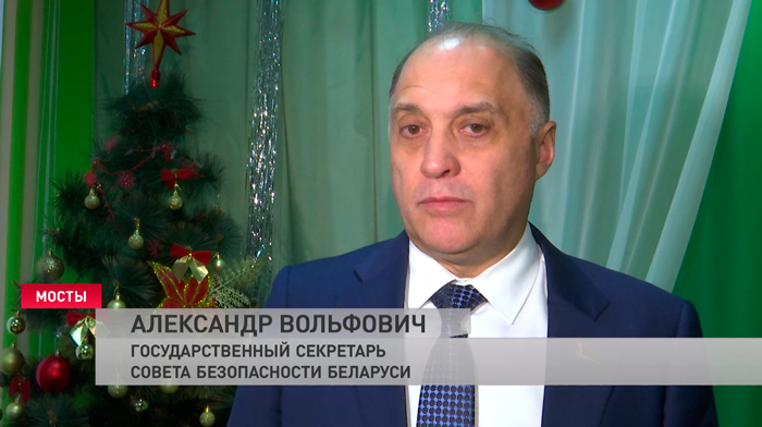 Вольфович: «В канун Нового года подарить нашим детям кусочек радости, счастья очень важно»-4