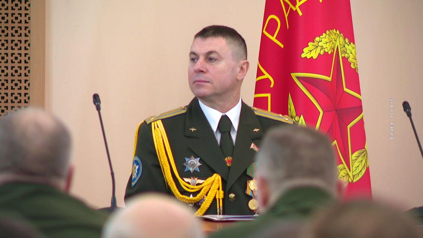 Вольфович представил нового командующего ВВС и войсками ПВО