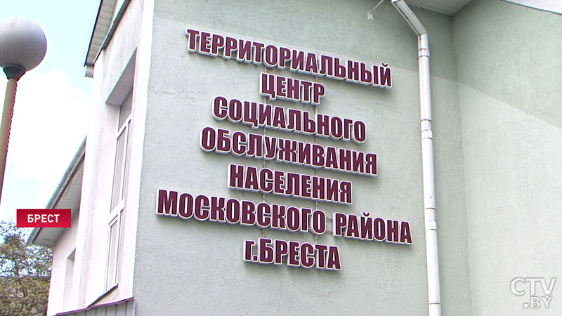 Особенная помощь. Волонтёры БРСМ помогут маломобильным избирателям попасть на свои участки во время выборов-9