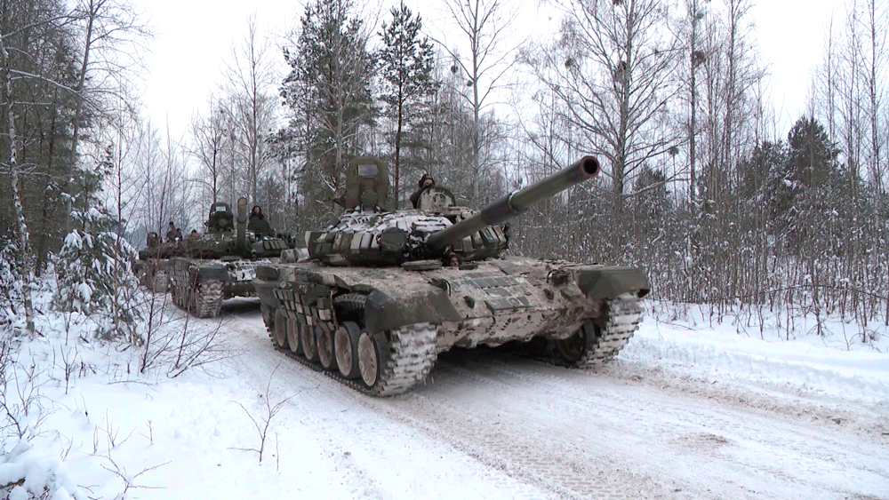 130 км марша и стрельба из всех видов оружия. Военнослужащие на полигоне под Борисовом выполнили тренировочные упражнения