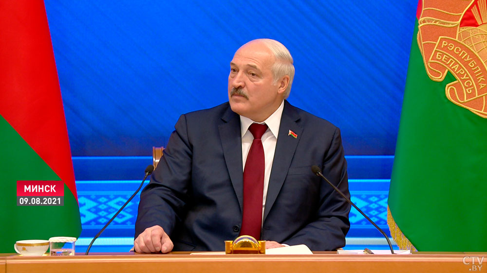Польскую журналистку за вопрос Лукашенко на родине приговорили к «гражданской смертной казни»-7 Польскую журналистку за вопрос Лукашенко на родине приговорили к «гражданской смертной казни»-7