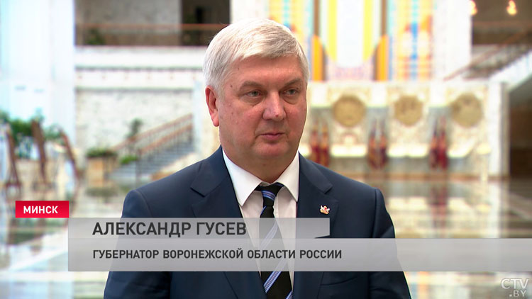 Лукашенко: почти вся линейка белорусской техники используется в Воронежской области -1