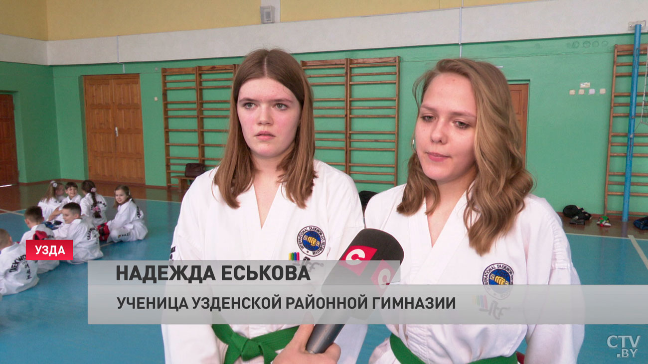 Воспитанники спортклуба по таэквондо из Узды проводят показательные выступления в школах Минской области-7