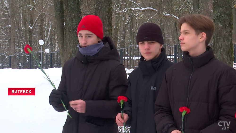 Хлеб размером в два спичечных коробка. Что вспоминает белорус, переживший блокаду Ленинграда?-7
