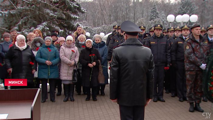 В Минске почтили память сотрудников милиции, погибших при исполнении служебного долга -1