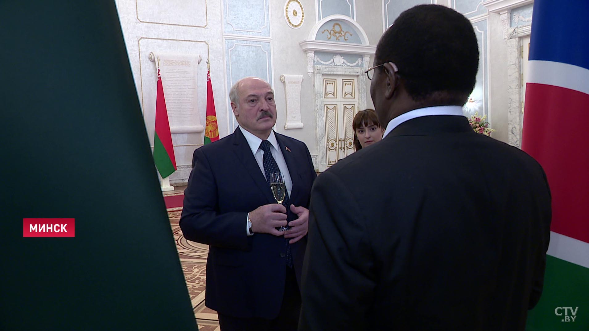 Александр Лукашенко, принимая верительные грамоты: мы вам покажем, насколько открыты в отношениях с любыми государствами-1