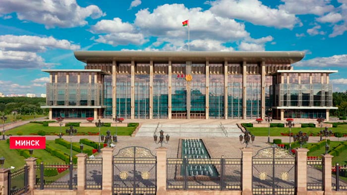 Лукашенко: важнейший вопрос – остановить украинский конфликт