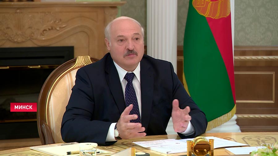 Хочу, чтобы встреча была исторической. О чём Александр Лукашенко беседовал с главой Курчатовского института?-7