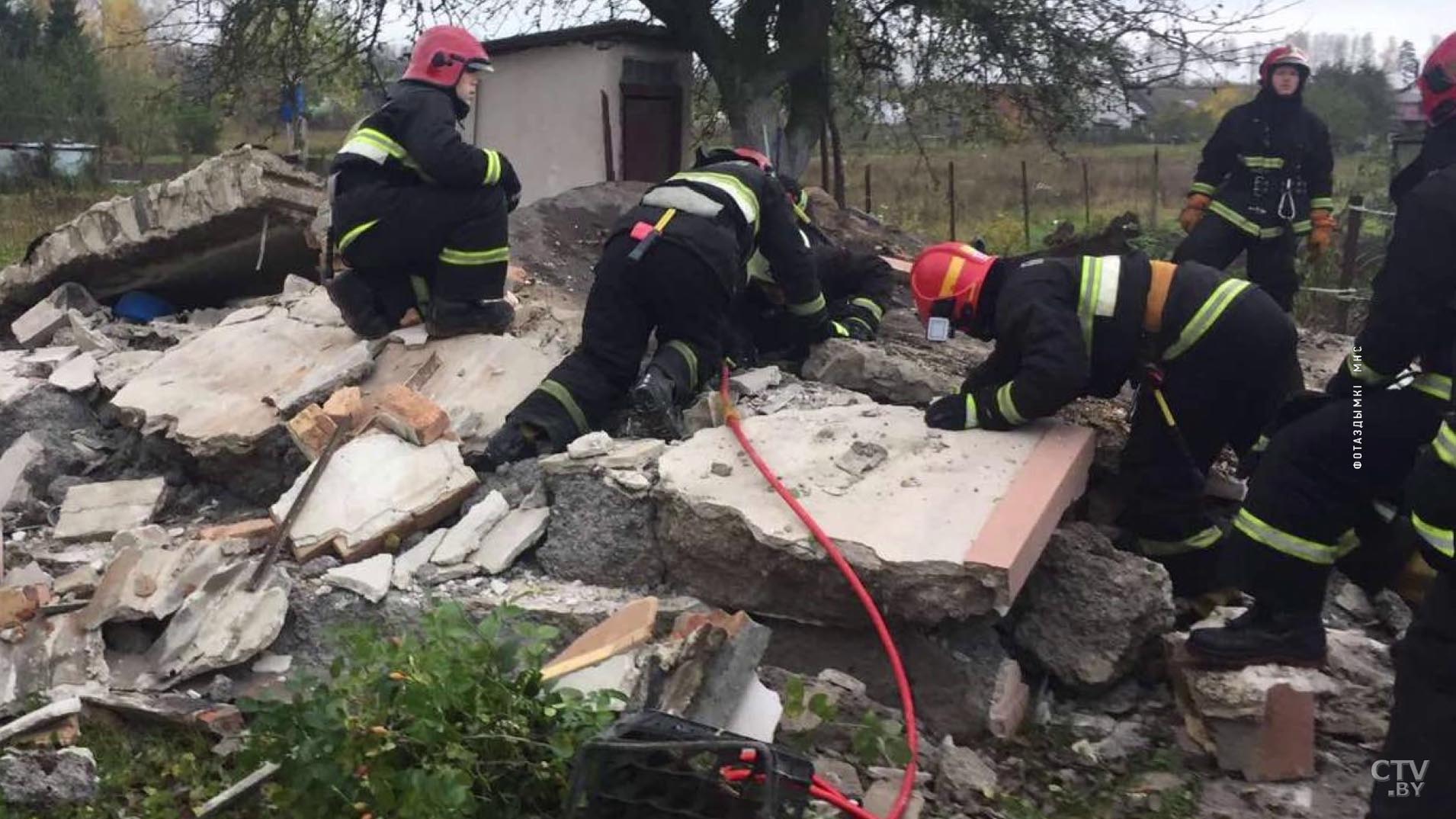 Взрыв в Молодечненском районе: погиб пенсионер-4