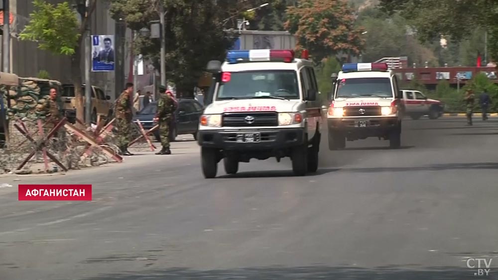 При взрыве в Кабуле погибли три человека-4