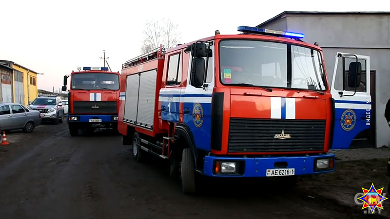 Появилось видео с места взрыва в гаражном кооперативе в Бресте-10 Появилось видео с места взрыва в гаражном кооперативе в Бресте-10