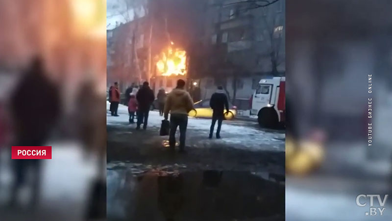 Вероятно, был взрыв бытового газа. При пожаре в жилом доме Магнитогорска погибли женщина и 14-летний подросток-6