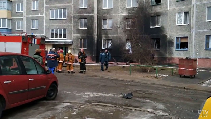 В Слуцке возле жилого дома взорвался газовый баллон, повреждены семь квартир-1