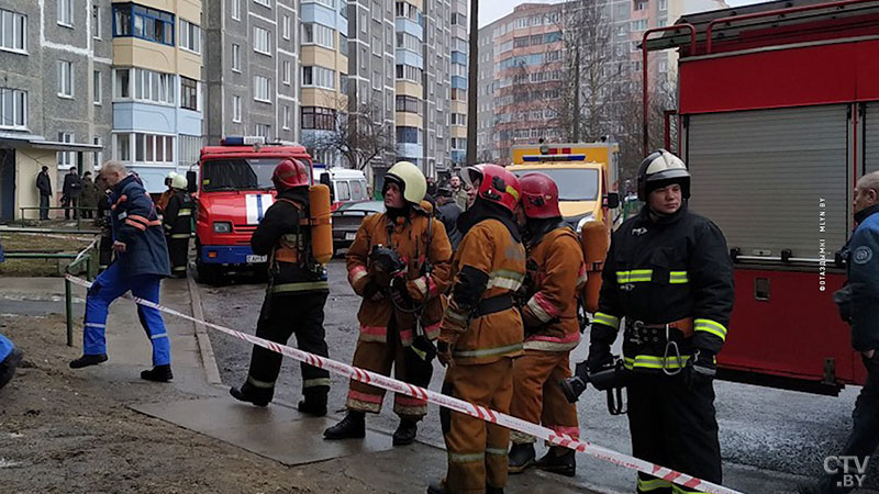 В Слуцке возле жилого дома взорвался газовый баллон, повреждены семь квартир-6