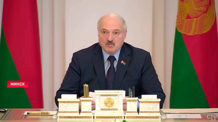 «Я не склонен драматизировать ситуацию». Александр Лукашенко о санкциях в отношении Беларуси-4