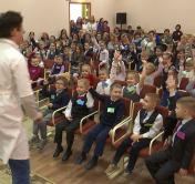 Как летают самолёты и зачем замораживают шайбу? Областной конкурс «Я – исследователь» прошёл в Минске