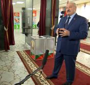 Лукашенко: я не вечный, не знаем, кто придёт к власти, поэтому нужны сдержки и противовесы