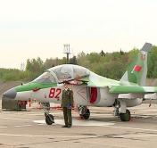 «Это учебно-боевой самолет». Новыми самолётами Як-130 пополнилась военная авиабаза в Лиде