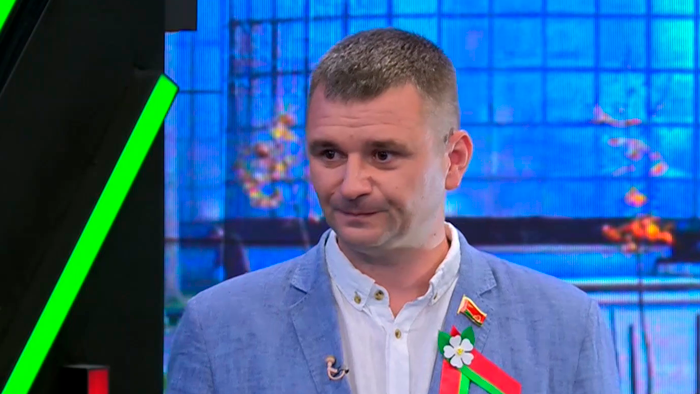 «Идти в ногу со временем». Почему сельхозтехника из Лиды впереди планеты всей и что Беларусь продаёт в Африке?
