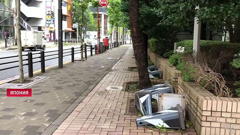 Тайфун «Тапа» в Японии обесточил более 30 тысяч домов, сотни авиарейсов отменили-1