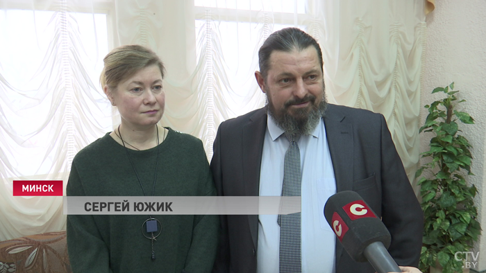 «Проработали в одной бригаде 20 лет». Семейная пара из Минска отпраздновала золотую свадьбу-13