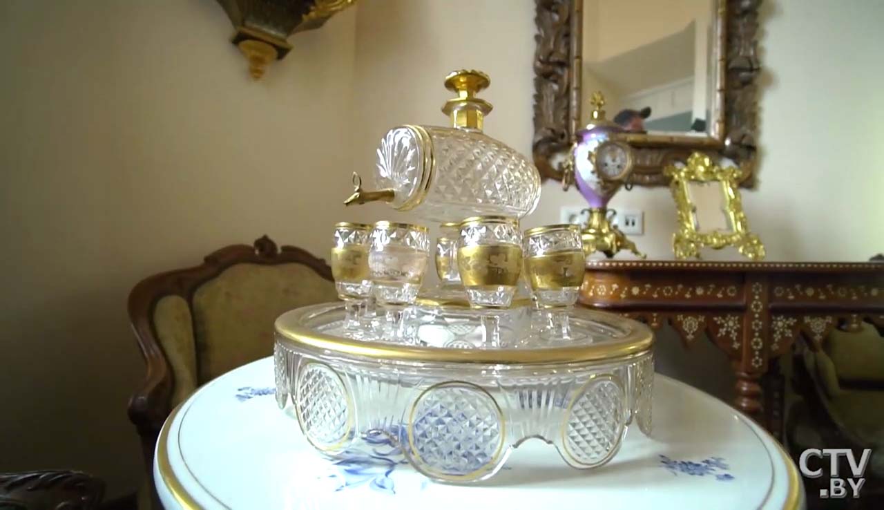 «Такого сочетания соломенной крыши и дворца нигде не найти в мире». Посмотрите, как сейчас выглядит Коссовский замок -8