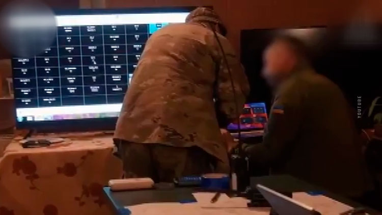 Фейк почти невозможно отличить от реальности: политолог рассказал, как ИИ повлияет на выборы-10
