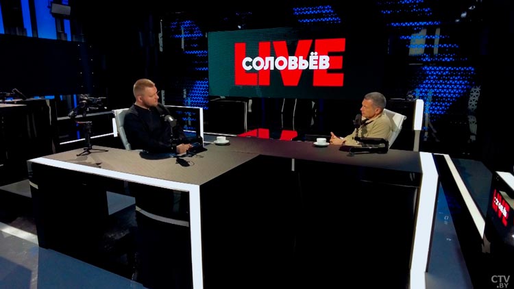 Болтон и Помпео сулили Лукашенко золотые горы за отворот от России. Как Запад пытается разделить Союзное государство-4