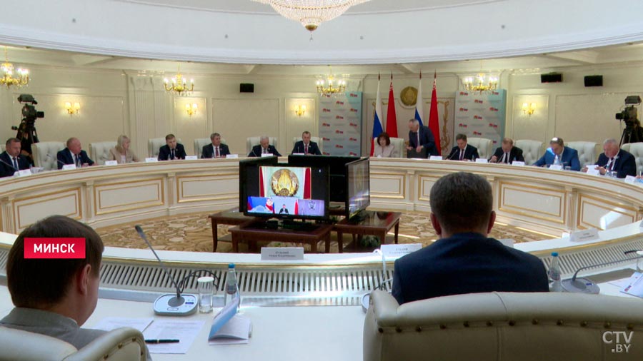 Президент Беларуси: Форум регионов стал важнейшим экономическим проектом Союзного государства-7 Президент Беларуси: Форум регионов стал важнейшим экономическим проектом Союзного государства-7
