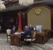 Президент Беларуси: «Защитите учителей от всяких нападок»
