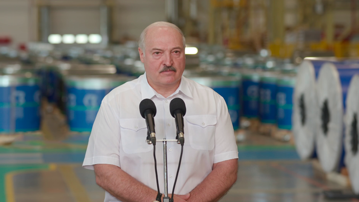 «Все долги ваши я забрал на государство». Лукашенко о будущем металлопрокатного завода в Миорах