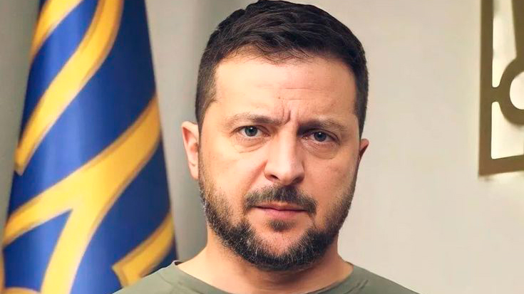Зеленский анонсировал новые атаки по российским территориям-0