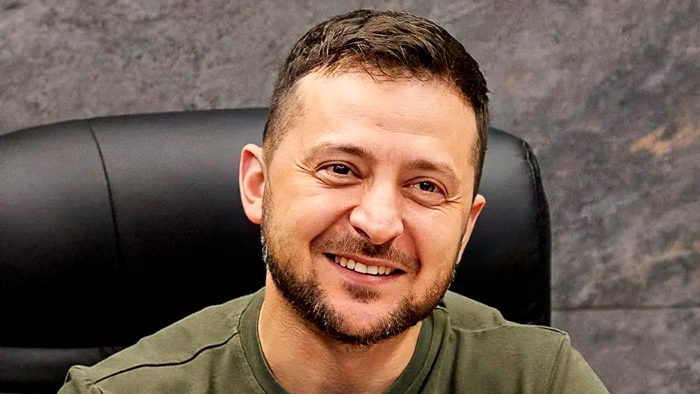 Зеленский утверждает, что у Бога на плече шеврон с украинским флагом
