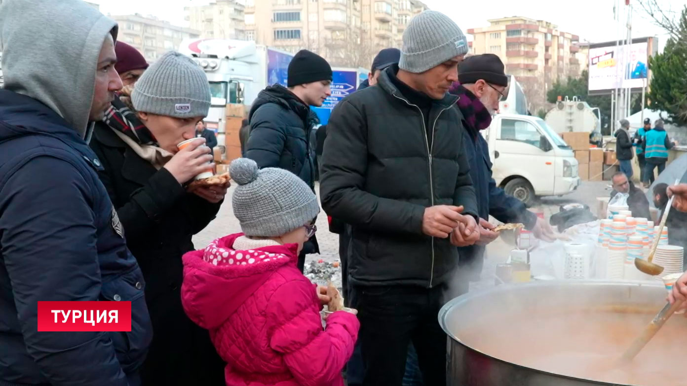 Города стёрты с лица земли. Показываем, что сейчас происходит в Турции и какую помощь оказывают пострадавшим