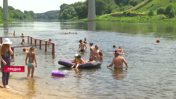 Мороженое, напитки и отдых на воде. Как охладиться в экстремальную жару без вреда для здоровья?-7