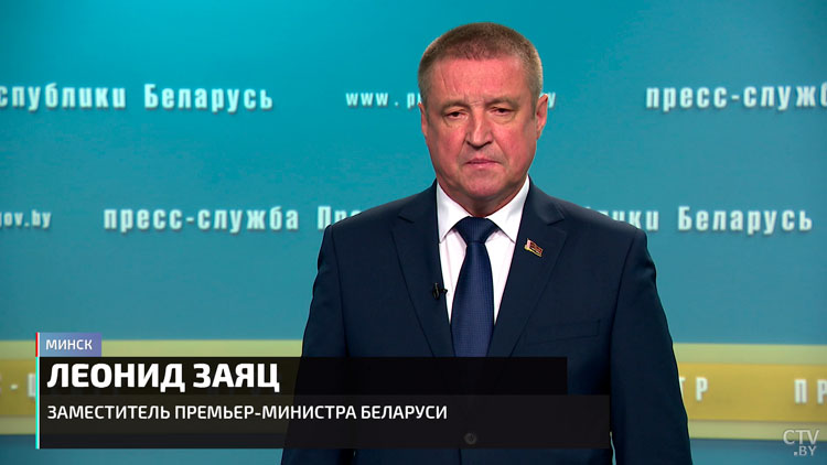 Помогают даже военнослужащие. Кто они – герои жатвы-2023? Пообщались с белорусскими аграриями-16